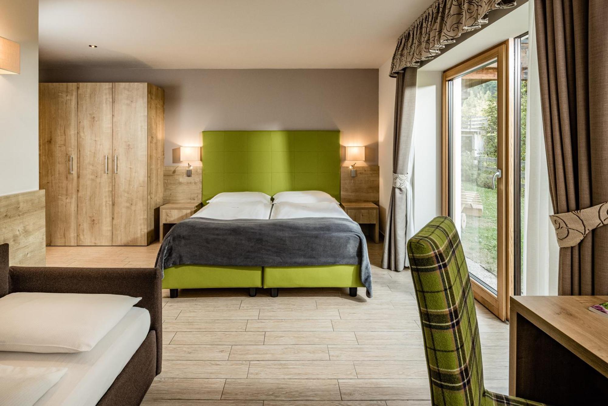 Vidor Resort Pozza di Fassa Esterno foto