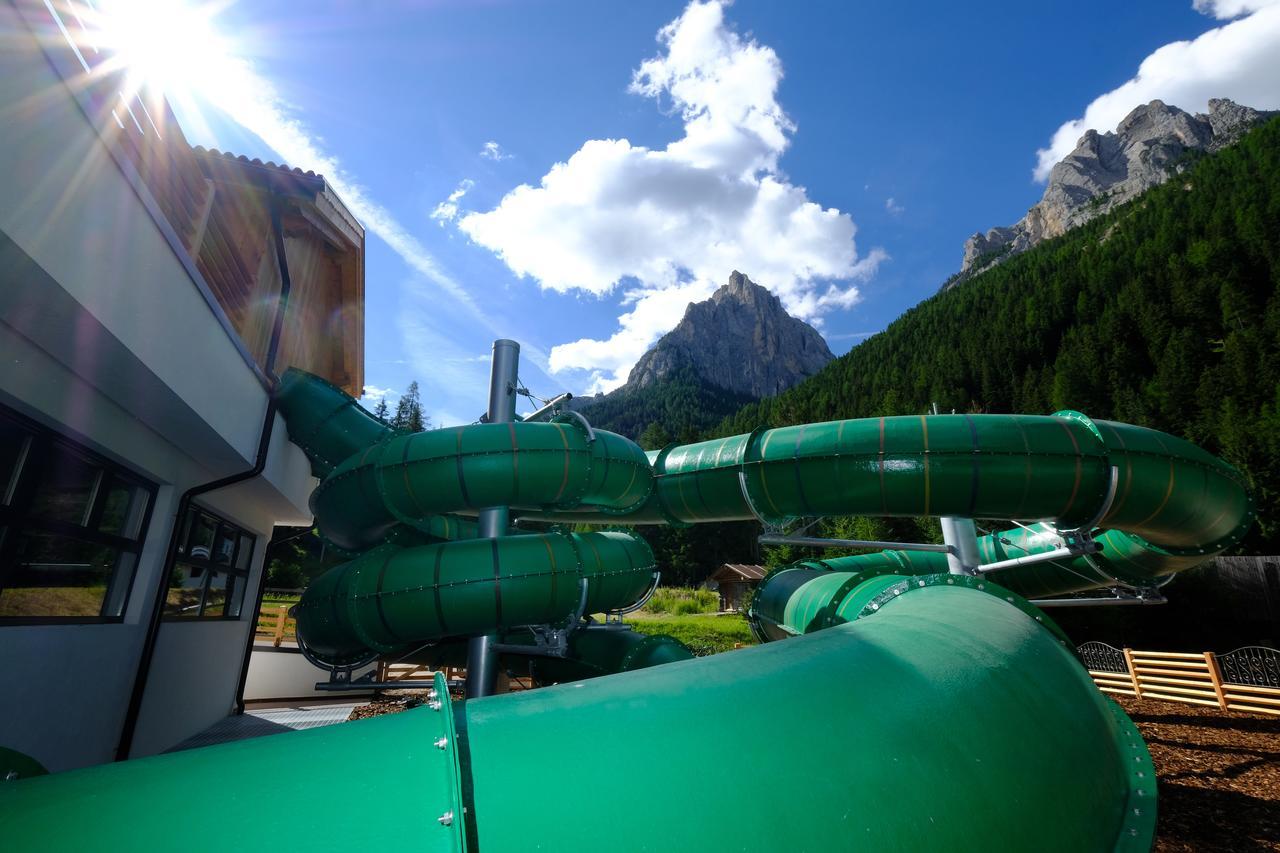Vidor Resort Pozza di Fassa Esterno foto